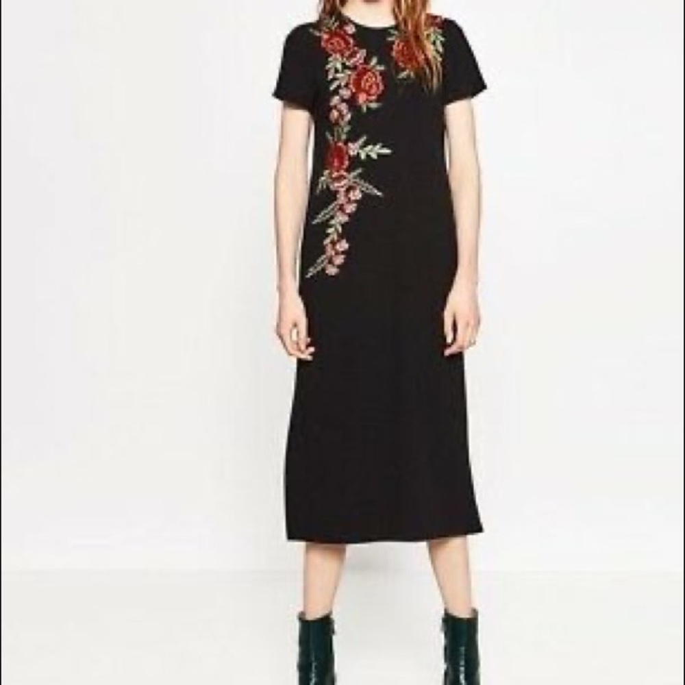 Zara Women’s Rose Embroidered Midi Dress